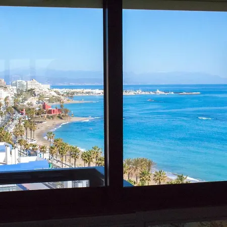Aloha Playa With Panoramic Sea View And Pools Benalmadena